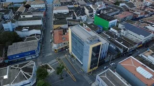 Foto 6 de 13: Comercial em leilão em Paranaguá - PR, bairro Centro Histórico — ID74464 PARANAGUÁ (PR)