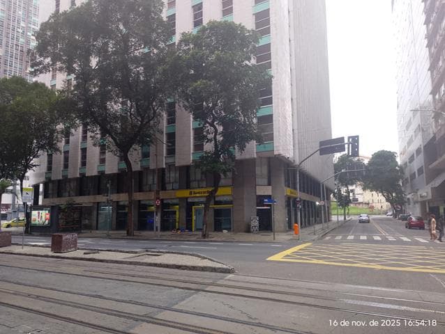 Foto 4 de 8: Comercial em leilão em Rio De Janeiro - RJ, bairro Centro — ID76268 RIO DE JANEIRO (RJ) - Avenida Rio Branco
