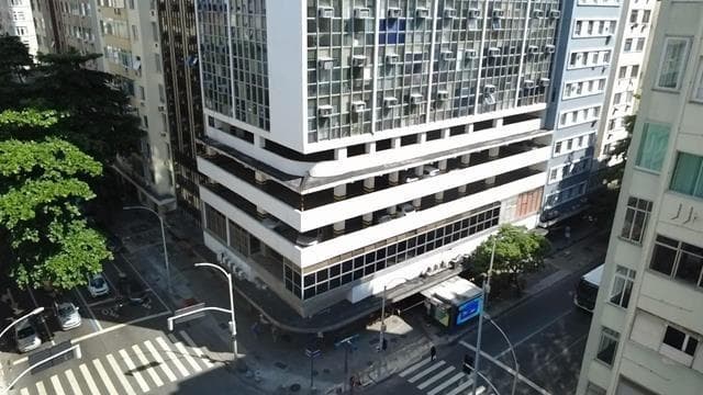 Foto 2 de 9: Comercial em leilão em Rio De Janeiro - RJ, bairro Copacabana — ID74490 RIO DE JANEIRO (RJ) - Nossa Senhora de Copacabana