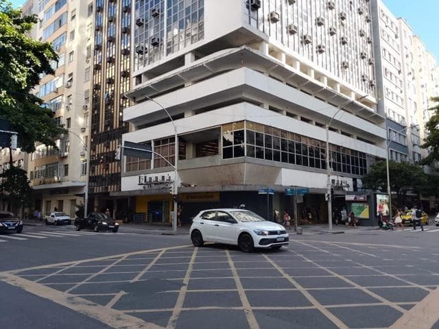 Foto 6 de 9: Comercial em leilão em Rio De Janeiro - RJ, bairro Copacabana — ID74490 RIO DE JANEIRO (RJ) - Nossa Senhora de Copacabana