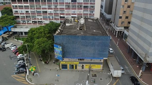 Foto 1 de 10: Comercial em leilão em Volta Redonda - RJ, bairro Vila Santa Cecília — ID74466 VOLTA REDONDA (RJ)