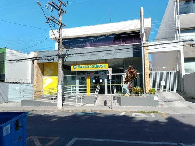 Foto 10 de 10: Comercial em leilão em Atibaia - SP, bairro Centro — ID74646 ATIBAIA (SP) - Praça Aprigio de Toledo