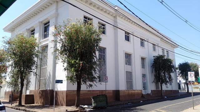 Foto 1 de 7: Comercial em leilão em Franca - SP, bairro Centro — ID79245 FRANCA (SP) - imperador