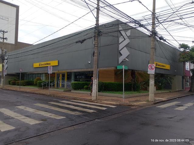 Foto 7 de 9: Comercial em leilão em Indaiatuba - SP, bairro Centro — ID79611 INDAIATUBA (SP) Descrição legal: Imóvel Urbano: Prédio Comercial, situado na Rua Bernardino de Campos, 555, Centro, Indaiatuba (SP). Melhor descrito na Matrícula 958 do CRI de Indaiatuba (SP).