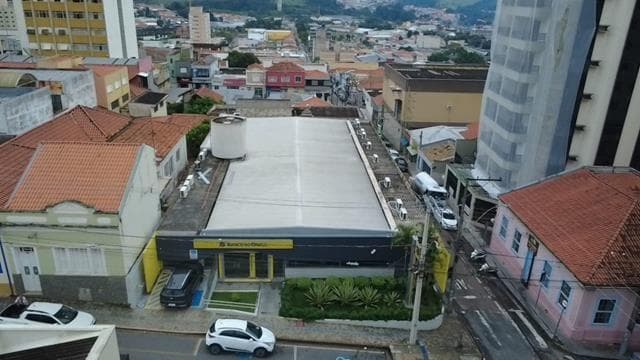 Foto 1 de 13: Comercial em leilão em Itatiba - SP, bairro Centro — ID79357 ITATIBA (SP) Descrição legal: Imóvel Urbano: Prédio Comercial, situado na Rua Dr. Aguiar Pupo, 204, Centro, Itatiba (SP). Melhor descrito na Matrícula 61748 do CRI de Itatiba (SP). a) Do imóve