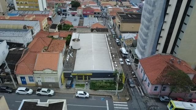 Foto 5 de 13: Comercial em leilão em Itatiba - SP, bairro Centro — ID79357 ITATIBA (SP) Descrição legal: Imóvel Urbano: Prédio Comercial, situado na Rua Dr. Aguiar Pupo, 204, Centro, Itatiba (SP). Melhor descrito na Matrícula 61748 do CRI de Itatiba (SP). a) Do imóve