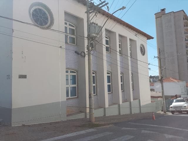 Foto 5 de 11: Comercial em leilão em Itatiba - SP, bairro Centro — ID75470 ITATIBA - FRANCISCO GLICERIO (SP) Descrição legal: Imóvel Urbano: Prédio Comercial , situado Rua Francisco Glicério, 421, Centro, Itatiba (SP). Melhor descrito na Matrícula 73900 do CRI de Ita