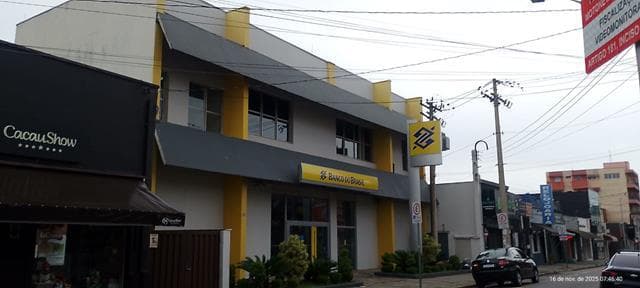 Foto 5 de 8: Comercial em leilão em Vinhedo - SP, bairro Centro — ID75881 VINHEDO (SP) Descrição legal: Imóvel Urbano: Prédio Comercial, situado na Rua Nove de Julho, 385, Centro, Vinhedo (SP). Melhor descrito na Matrícula 20175 do CRI de Vinhedo (SP). a) Do imóvel