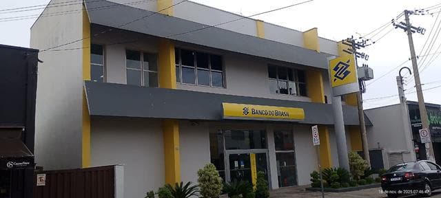 Foto 6 de 8: Comercial em leilão em Vinhedo - SP, bairro Centro — ID75881 VINHEDO (SP) Descrição legal: Imóvel Urbano: Prédio Comercial, situado na Rua Nove de Julho, 385, Centro, Vinhedo (SP). Melhor descrito na Matrícula 20175 do CRI de Vinhedo (SP). a) Do imóvel
