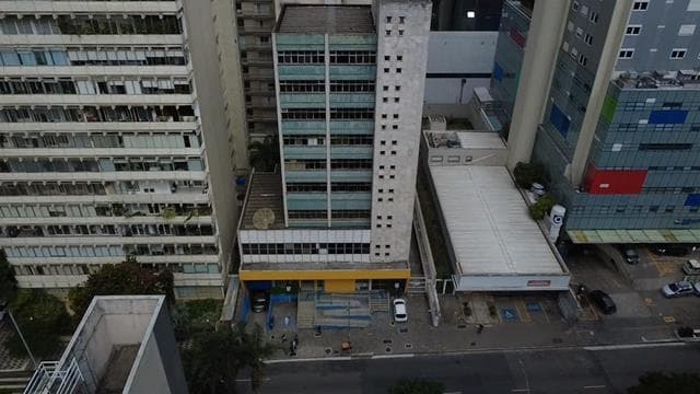 Foto 1 de 9: Comercial em leilão em São Paulo - SP, bairro Consolação — ID76241 SÃO PAULO UF: SP- Avenida Angélica Descrição legal: Imóvel Urbano: Prédio Comercial situado Avenida Angélica, 1931, Consolação, São Paulo (SP). Melhor descrito na Matrícula 84.989 ? Subsolo, 1
