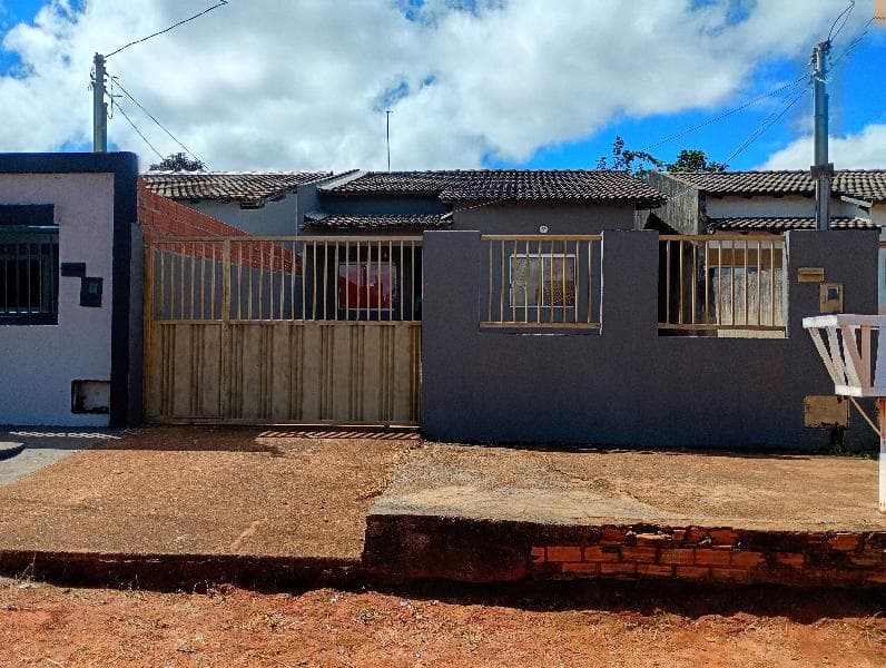 Foto 1 de 3: Casa em leilão em Planaltina - GO — ID94775 PLANALTINA (GO) Descrição legal: Imóvel Urbano Residencial, Casa 55 do Condomínio Vida Longa, situada na Rua 07, Lote 55, Quadra 11, Setor Aeroporto 1ª Etapa, município de Planaltina - GO. Mel