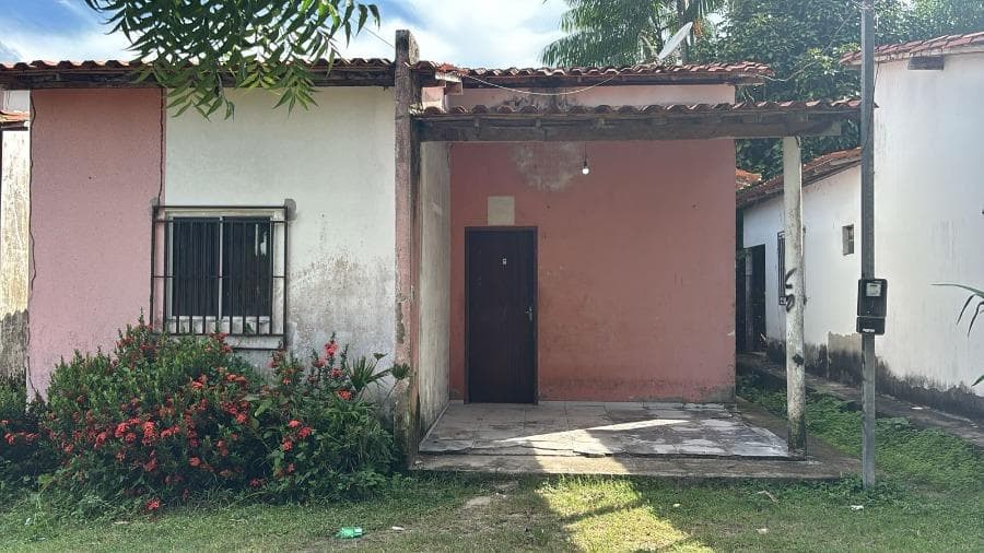 Foto 1 de 3: Casa em leilão em Monção - MA, bairro Centro — ID91467 MONÇÃO (MA) Descrição legal: Imóvel Urbano, Casa residencial, localizada na Rua Projetada 01, nº 03, Centro, município de Monção - MA. Melhor descrito na matrícula nº 2.405 do Cartório Extraju