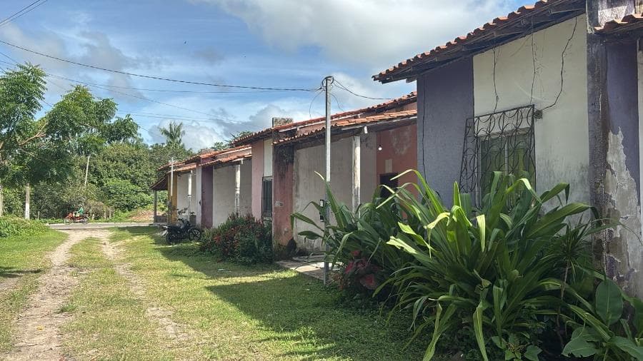 Foto 3 de 3: Casa em leilão em Monção - MA, bairro Centro — ID91467 MONÇÃO (MA) Descrição legal: Imóvel Urbano, Casa residencial, localizada na Rua Projetada 01, nº 03, Centro, município de Monção - MA. Melhor descrito na matrícula nº 2.405 do Cartório Extraju