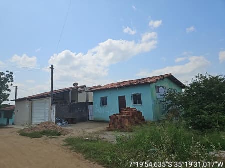 Foto 3 de 3: Casa em leilão em Itabaiana - PB, bairro Justino Cabral de Melo — ID95063 ITABAIANA (PB) Descrição legal: Imóvel Urbano, Casa residencial nº 73, situada na Rua Projetada III, Bairro Justino Cabral de Melo, município de Itabaiana - PB. Melhor descrito na matrícula nº