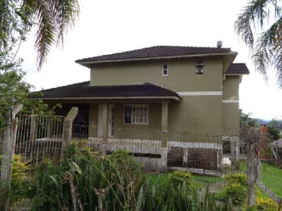 Foto 1 de 3: Casa em leilão em Viamão - RS, bairro Passo do Vigário — ID1781 VIAMÃO (RS) Descrição legal: Imóvel Urbano Residencial, Casa B-12, situada na Rua Beco dos Guterres, nº 2565, bairro Passo do Vigário, Município de Viamão - RS. Melhor descrito na matrícula nº