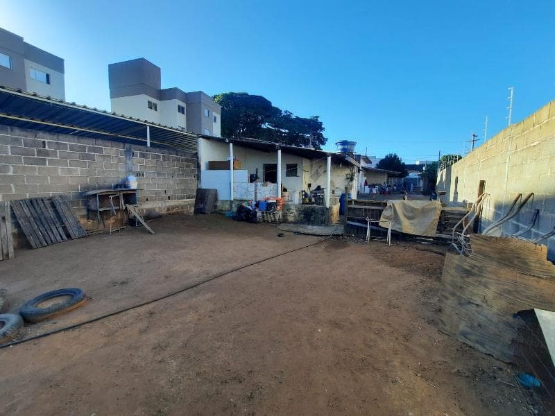 Foto 3 de 3: Comercial em leilão em Franca - SP, bairro Boa Vista — ID1695 FRANCA (SP) Descrição legal: Imóvel Urbano, Parte Ideal de 1/12 de um cômodo comercial e uma casa residencial, situados na Rua Boa Vista, nºs 3127 e 3129, Bairro Boa Vista, Município de Franca-