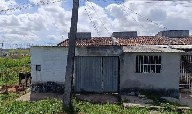 Foto 1 de 2: Casa em leilão em Nossa Senhora Do Socorro - SE, bairro Jardim Vila Ney — ID94387 NOSSA SENHORA DO SOCORRO (SE) Descrição legal: Imóvel Urbano Residencial, Casa situada na Rua C, nº 161, Lote 45-B, Quadra 17, Bairro Jardim Vila Ney, Município de Nossa Senhora do Socorro - S