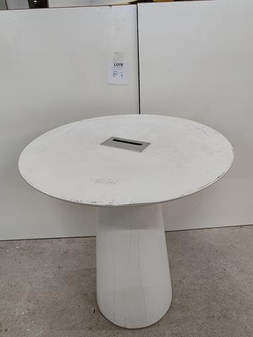 Apartamento em leilão em São Paulo - SP — BENS DE APARTAMENTO DECORADO LEILÃO VIVAZ DEPÓSITO VILA ANASTÁCIO (REF.21)
