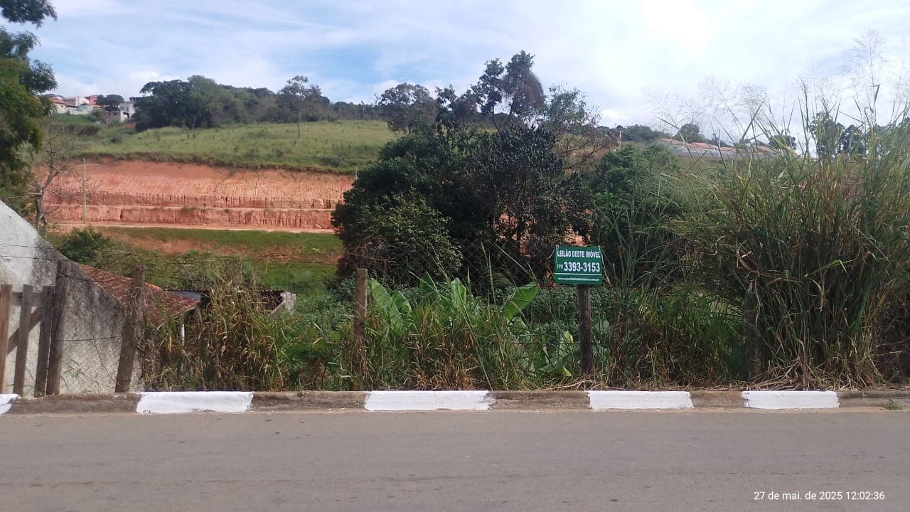 Foto 2 de 6: Terreno em leilão em Piracaia - SP — 2ª VARA DO FORO DA COMARCA DE PIRACAIA - SP