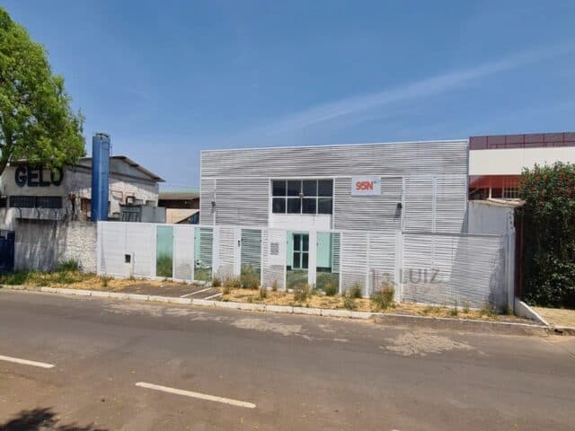Foto 1 de 5: Comercial em leilão em Brasília - DF, bairro Setor Econômico de Sobradinho — DIREITOS POSSESSÓRIOS, IMÓVEL, SES QUADRA 11, LOTE 13, SETOR ECONÔMICO DE SOBRADINHO-DF