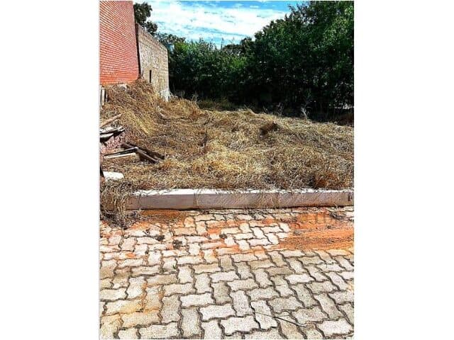 Foto 3 de 3: Terreno em leilão em Sobradinho - DF — DIREITOS POSSESSÓRIOS DO IMÓVEL, LOTE 14 DO COND. VALE DO SOL - CEP:71573-990, SOBRADINHO-DF