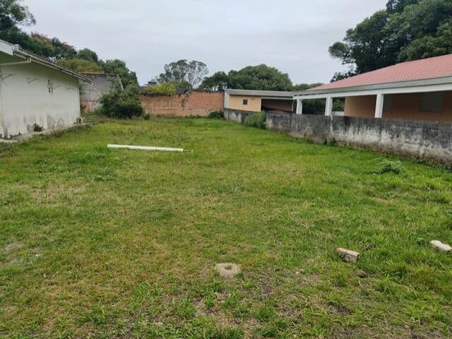 Foto 6 de 9: Terreno em leilão em Pontal Do Paraná - PR — UM TERRENO URBANO DESIGNADO PELO LOTE N° 06, DA QUADRA NO 04, DA PLANTA DO LOTEAMENTO CIDADE BALNEARIA PONTAL DO SUL, S