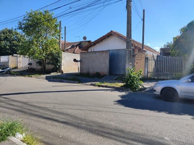 Foto 5 de 10: Terreno em leilão em Fazenda Rio Grande - PR, bairro Santa Terezinha — IMÓVEL EM FAZENDA RIO GRANDE -  RUA NOSSA SENHORA DAS GRAÇAS, 1763, SANTA TEREZINHA