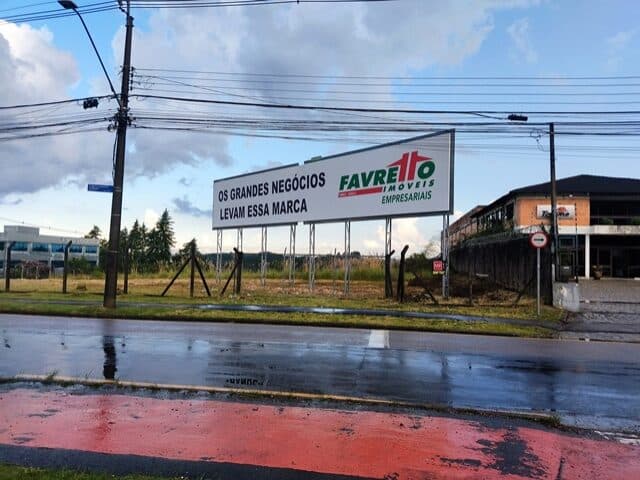 Foto 5 de 10: Terreno em leilão em Curitiba - PR, bairro Cidade Industrial — IMOVEL DE MATRICULA 48.244 DO 8O REGISTRO DE IMOVEIS DE CURITIBA/PR, DE PROPRIEDADE DO EXECUTADO IVO LUIZ BOSCHETTI E ES