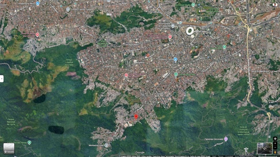 Foto 4 de 5: Apartamento em leilão em Rio De Janeiro - RJ — Apartamento 402 do Cond.Ed. Leão - Rua Pineiro da Cunha, nº 57, Tijuca/RJ - de fundos, 70m²