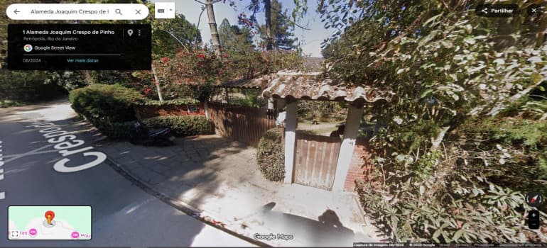 Terreno em leilão em Petrópolis - RJ — Alameda Joaquim Crespo De Pinho