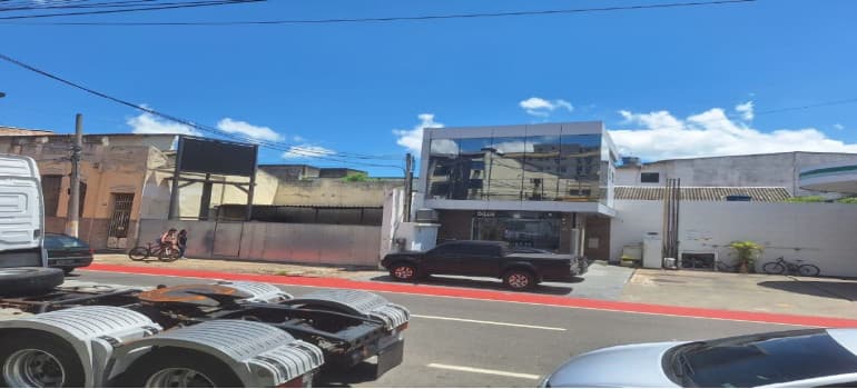 Foto 2 de 3: Comercial em leilão em Campos Dos Goytacazes - RJ — Leilão De Imóvel: Rua De Barao Miracema 70, Centro, Campos Dos Goytacazes/rj