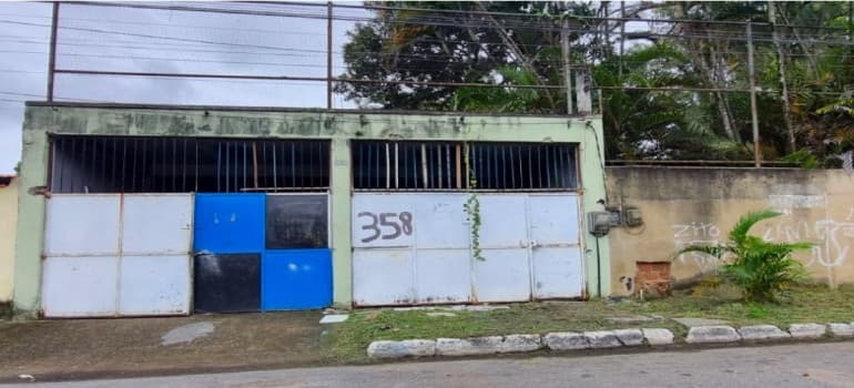 Casa em leilão em Resende - RJ, bairro Itapuca — Rua Joaquim Manoel de Macedo,