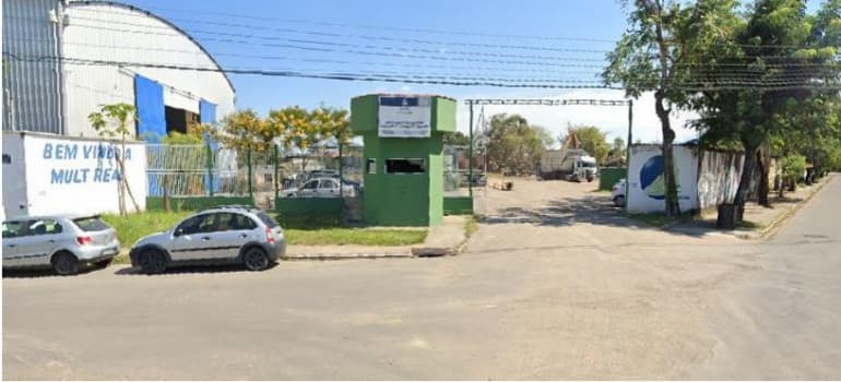 Foto 2 de 14: Area Rural em leilão em Resende - RJ, bairro Vila Santa Izabel — Avenida Juscelino Kubitscheck,