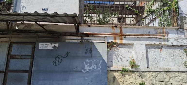 Foto 4 de 12: Terreno em leilão em Rio De Janeiro - RJ — RUA FERNANDES DA CUNHA, 333, V