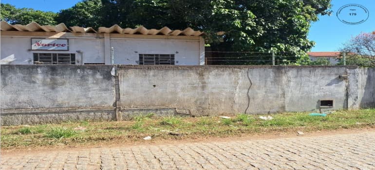 Foto 2 de 4: Comercial em leilão em Campos Dos Goytacazes - RJ, bairro Tapera — RUA SANTO ANTONIO, 269, TAPERA