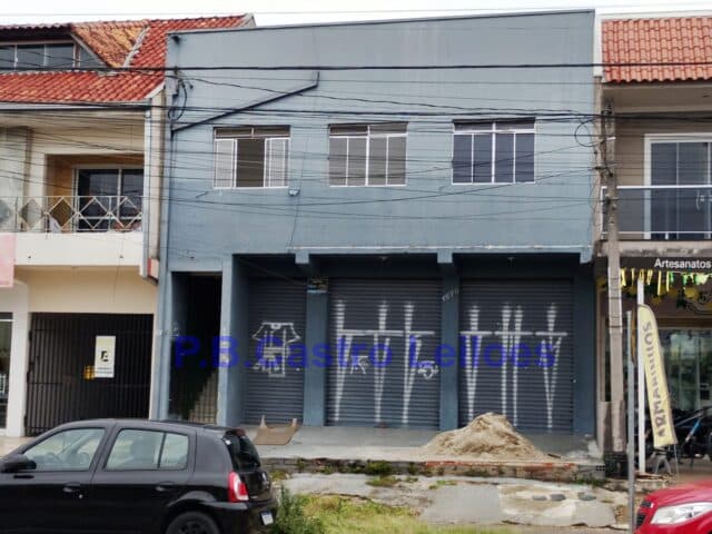 Foto 1 de 6: Casa em leilão em Curitiba - PR, bairro Sítio Cercado — AUTOS: 0000448-79.2022.5.09.0016 Lote de terreno nº 19, da quadra nº 81, da Planta Moradias Sítio Cercado VII-B, situado no Bairro Sítio Cercado, nesta cidade de Curitiba, localizado do lado par do lo