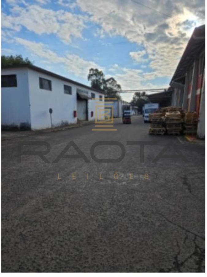 Foto 11 de 11: Comercial em leilão em Caxias Do Sul - RS, bairro Centro — 9 prédios industriais da Paqueta Calçados Campo Bom 9 prédios industriais Paquetá Calçados Campo Bom