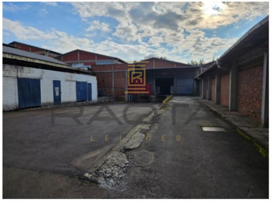 Foto 3 de 11: Comercial em leilão em Caxias Do Sul - RS, bairro Centro — 9 prédios industriais da Paqueta Calçados Campo Bom 9 prédios industriais Paquetá Calçados Campo Bom