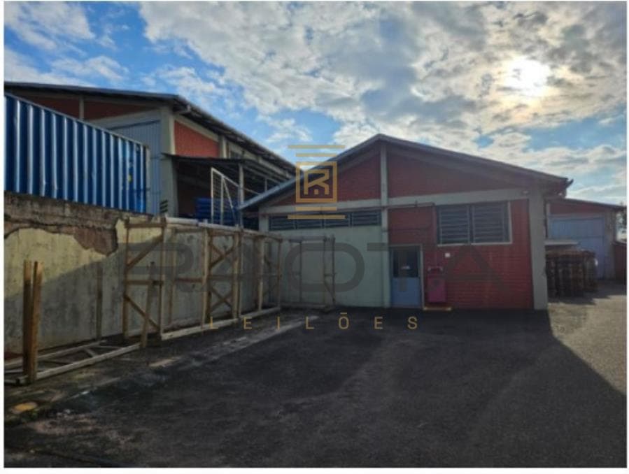 Foto 2 de 11: Comercial em leilão em Caxias Do Sul - RS, bairro Centro — 9 prédios industriais da Paqueta Calçados Campo Bom 9 prédios industriais Paquetá Calçados Campo Bom
