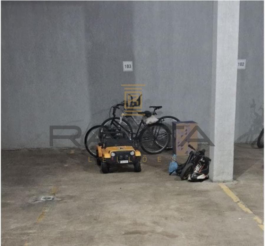 Foto 1 de 3: Vaga de Garagem em leilão em Encantado - RS, bairro Centro — Box 103 Ed. Comercial e residencial Infinity 4 Boxes de garagem em Encantado/RS