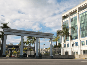 Comercial em leilão em Rio De Janeiro - RJ — SALA NO CENTRO COMERCIAL BARRA SHOPPING - BLOCO 9 SALA 106 B