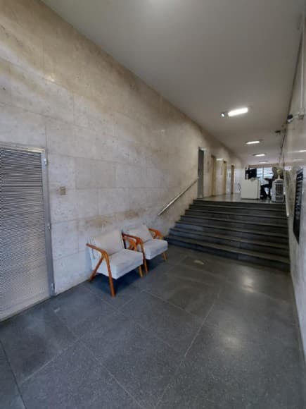 Foto 3 de 9: Apartamento em leilão em Rio De Janeiro - RJ — APARTAMENTO NO CENTRO DO RIO - PRÓX A PRAÇA DA CRUZ VERMELHA