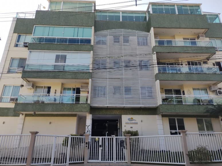 Foto 2 de 8: Apartamento em leilão em Niterói - RJ — EXCELENTE APT EM ITAIPU - NITERÓI - CONDOMÍNIO DO EDIFÍCIO SOLAR DE ITACOATIARA