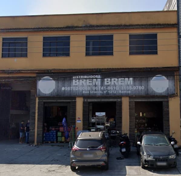 Foto 3 de 3: Comercial em leilão em Rio De Janeiro - RJ — LOJA NA RUA URANOS 978M² - OLARIA - RJ