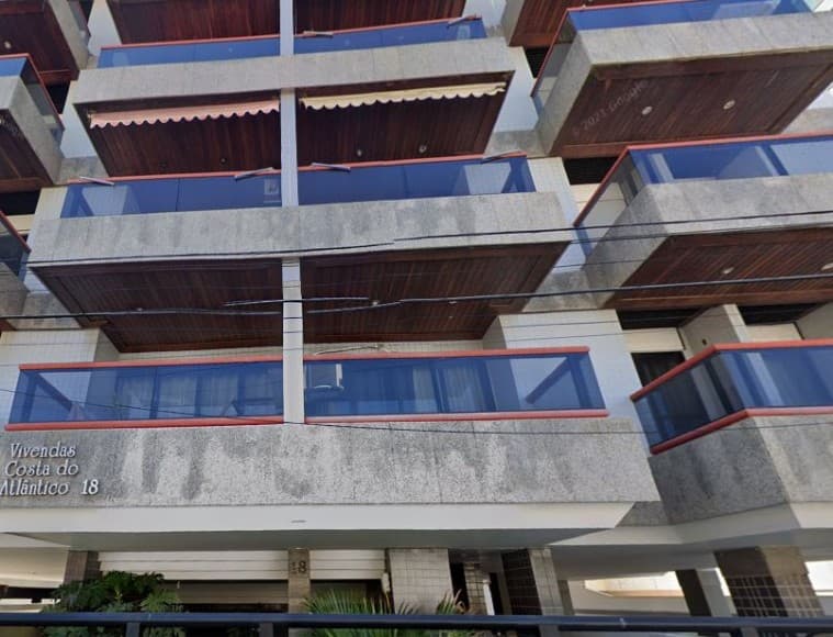 Foto 2 de 3: Apartamento em leilão em Cabo Frio - RJ — APARTAMENTO EM CABO FRIO - COM VISTA LATERAL PARA A PRAIA DO FORTE