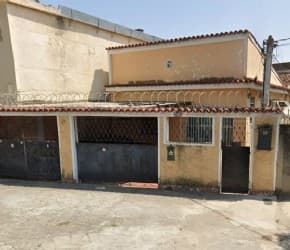 Casa em leilão em Rio De Janeiro - RJ — CASA EM VICENTE DE CARVALHO