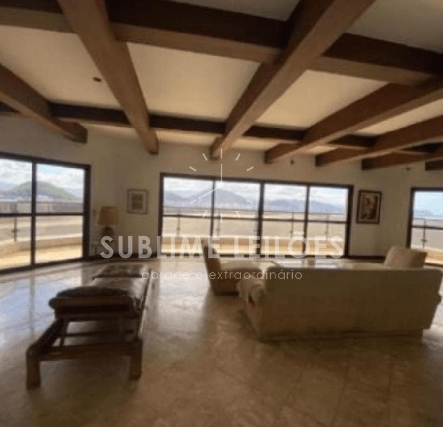 Foto 2 de 21: Apartamento em leilão em Guarujá - SP, bairro Jardim Astúrias — 4 dormitórios | 251m² útil Apartamento no Guarujá