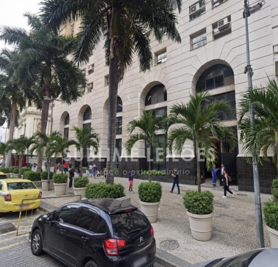 Foto 1 de 2: Comercial em leilão em Rio De Janeiro - RJ, bairro Centro — Região Central | 37m² útil Conjunto Comercial no Rio de Janeiro