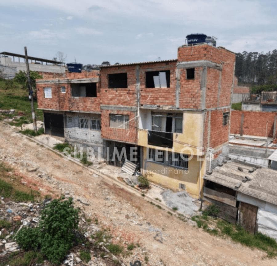 Foto 10 de 14: Terreno em leilão em São Paulo - SP, bairro Rancho do Abílio — 21,22 Hectares | Benfeitorias Complexo urbano no Rancho do Abílio - SP