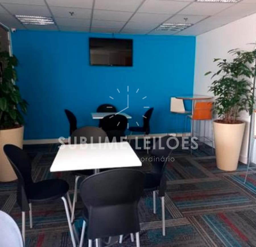 Foto 2 de 8: Imóvel em leilão em Rio De Janeiro - RJ — 20º andar | Útil 380m² Conjuntos comerciais no RJ